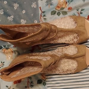 Midnight valvet heels